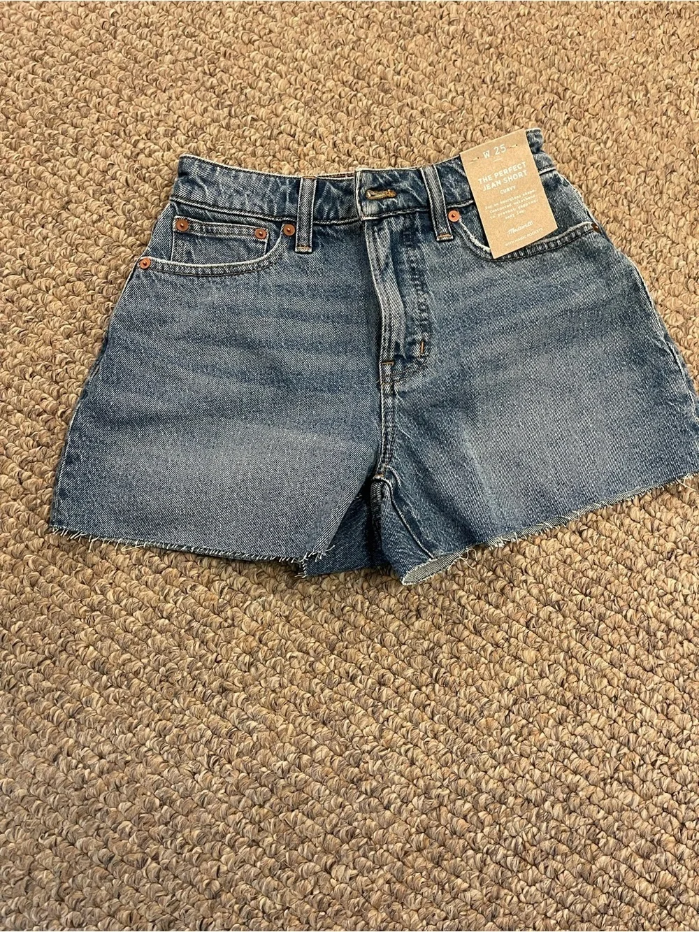 Madewell reengineered hourglass